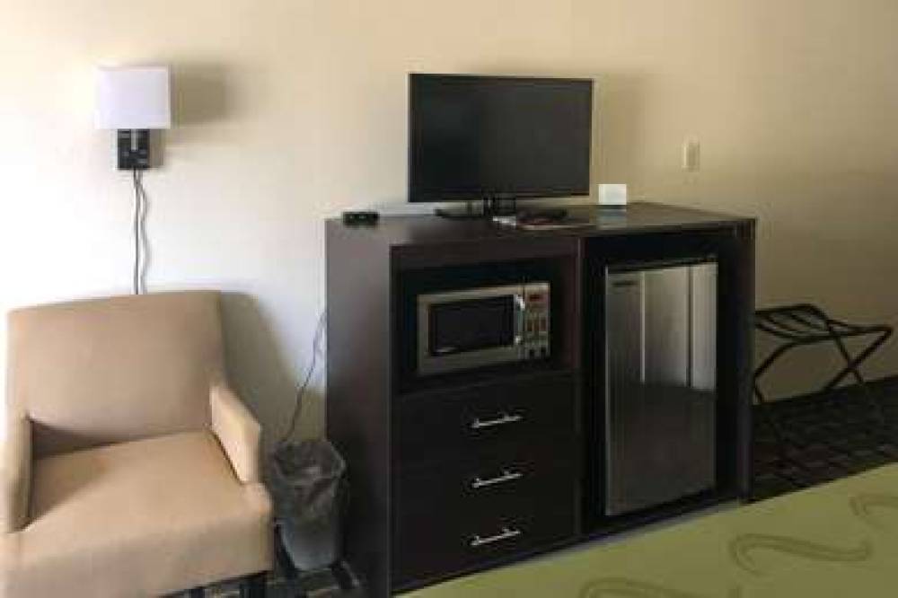 Quality Inn Elkton -St. Augustine South 10