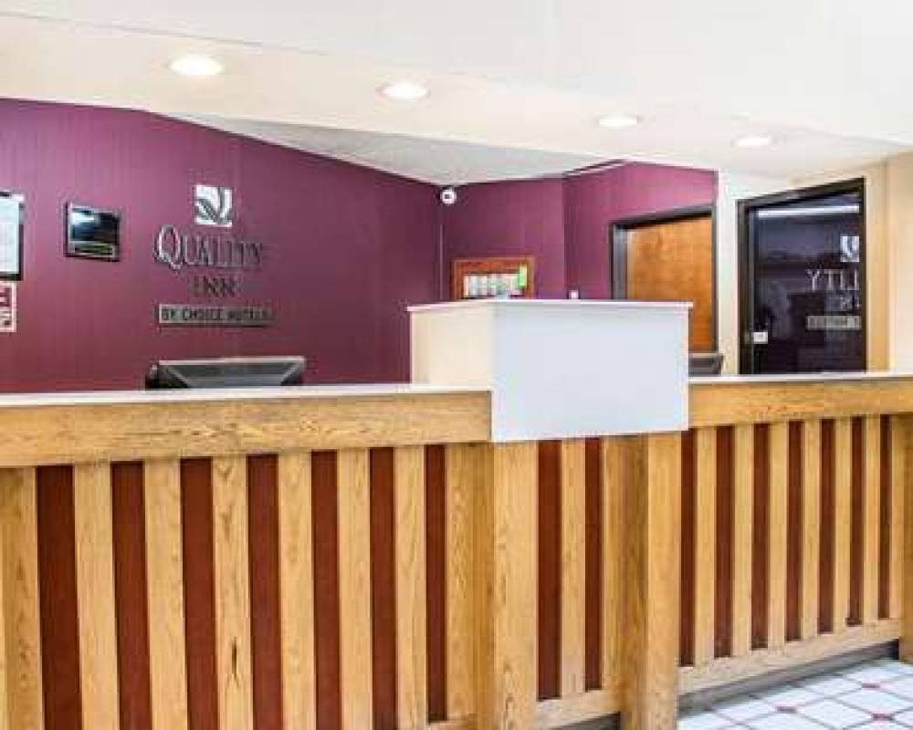 Quality Inn Elyria 3