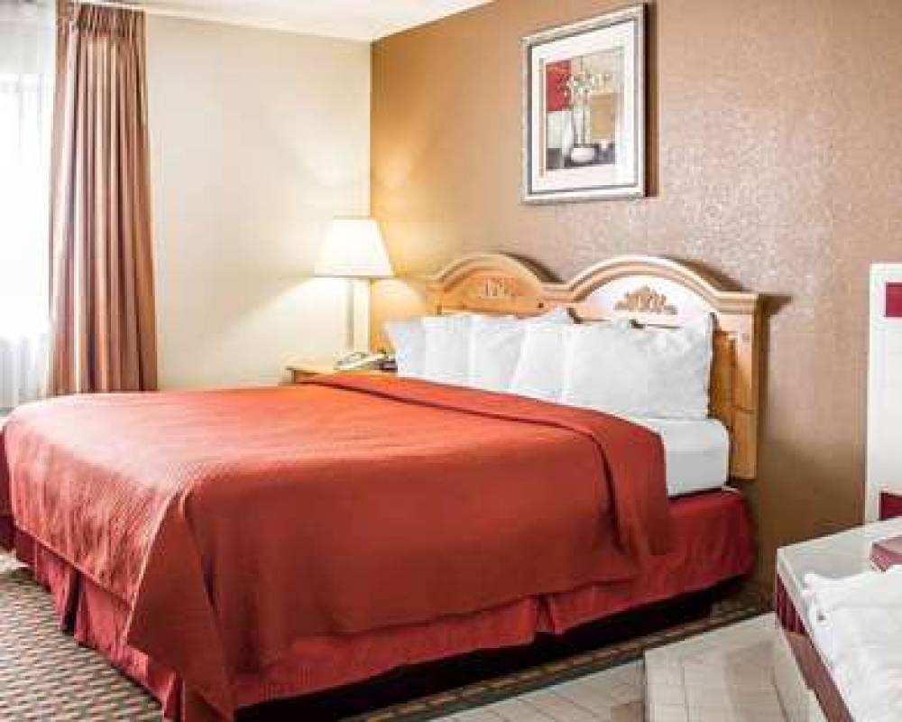Quality Inn Elyria 8