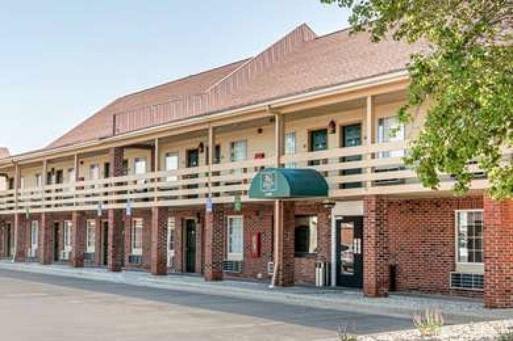 QUALITY INN FINDLAY 1