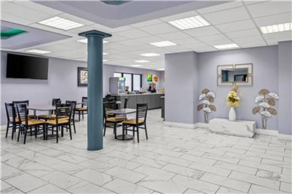 QUALITY INN FORT CAMPBELL 5