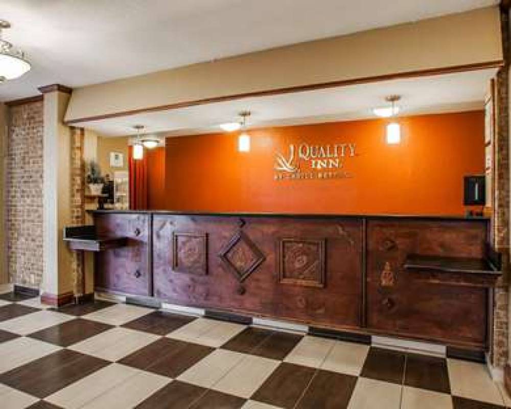 Quality Inn Fort Dodge 7