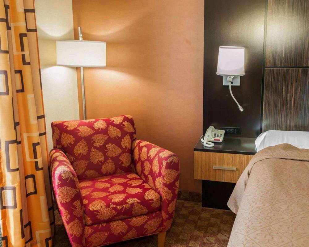 Quality Inn Franklin 4
