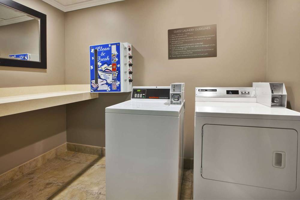 QUALITY INN GRAND BLANC 3