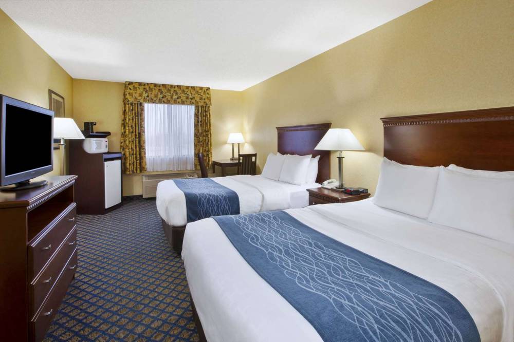 QUALITY INN GRAND BLANC 5