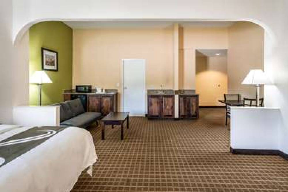 Quality Inn Greer 10