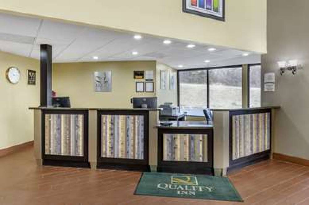 QUALITY INN HILLSVILLE 6
