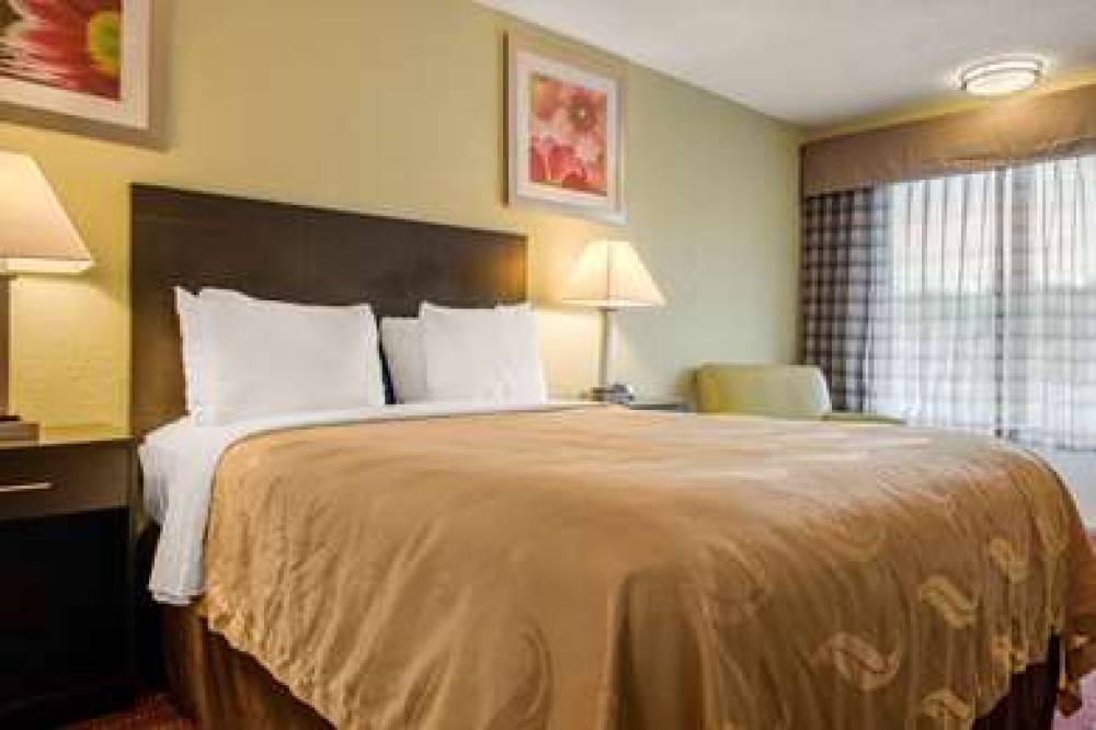 Quality Inn Huntingburg 9