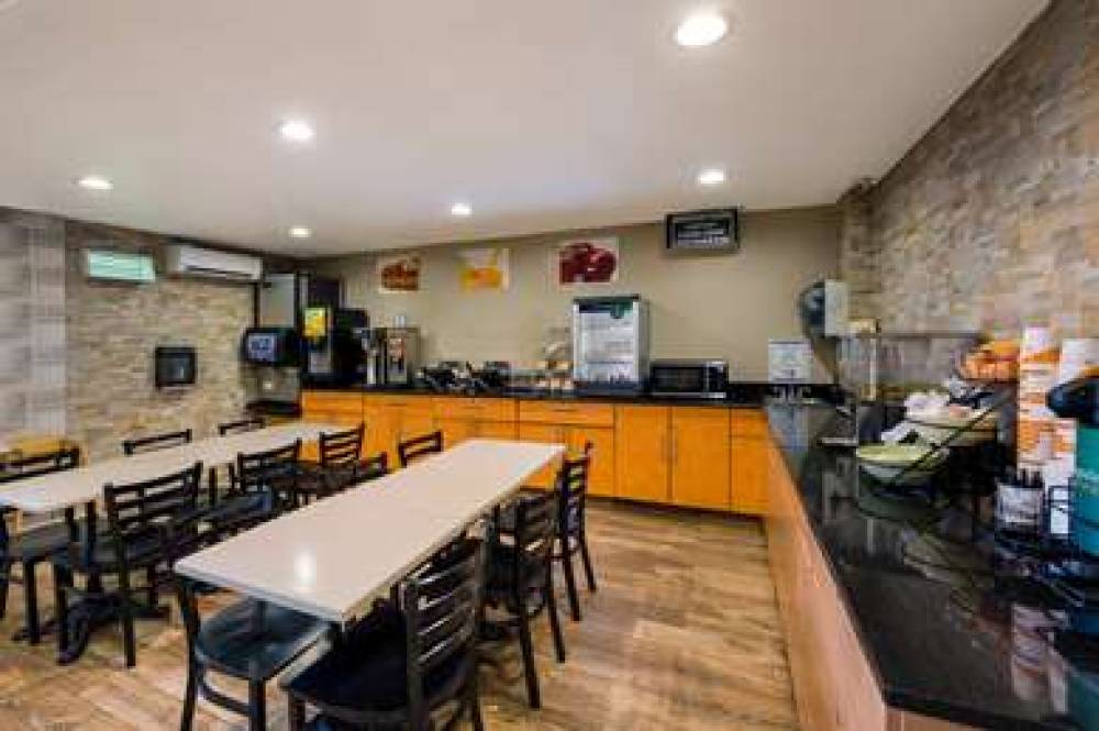 QUALITY INN JFK AIRPORT ROCKAWAY BL 5