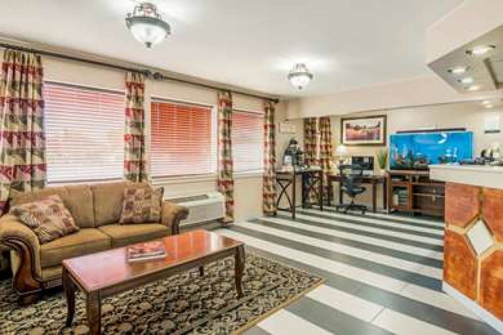 QUALITY INN KLAMATH FALLS - CRATER 7