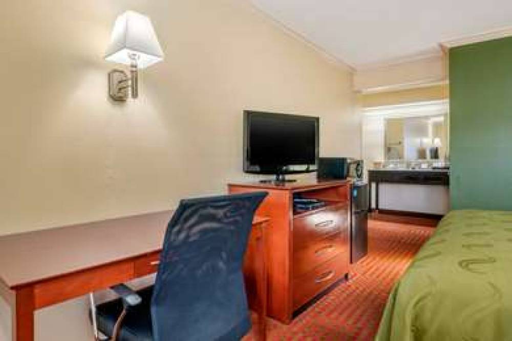 QUALITY INN KLAMATH FALLS - CRATER 10