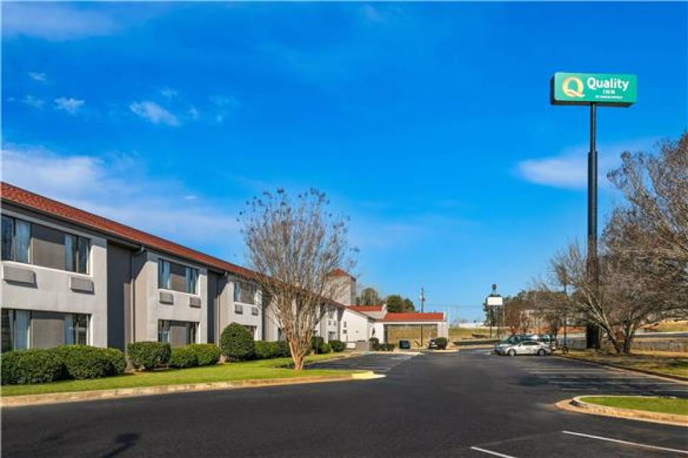 QUALITY INN LAVONIA I-85 6