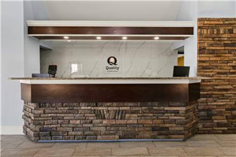 QUALITY INN LAVONIA I-85 9