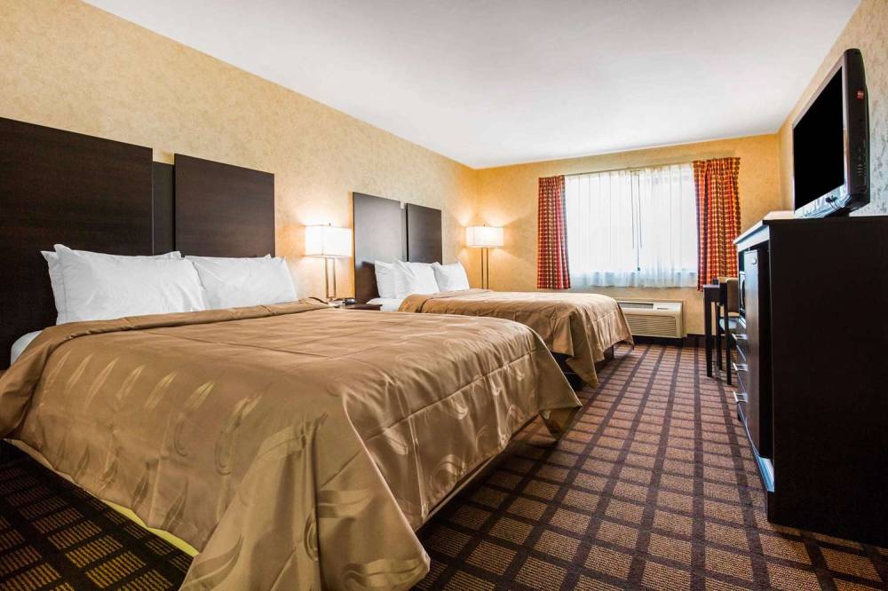 QUALITY INN MONEE 3