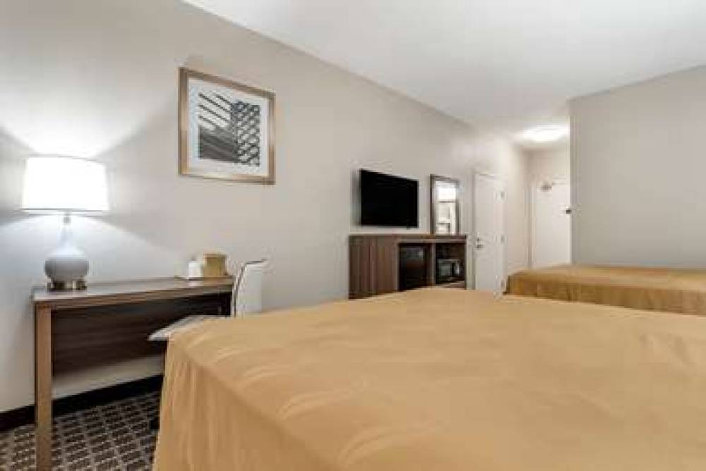QUALITY INN MOULTRIE 8