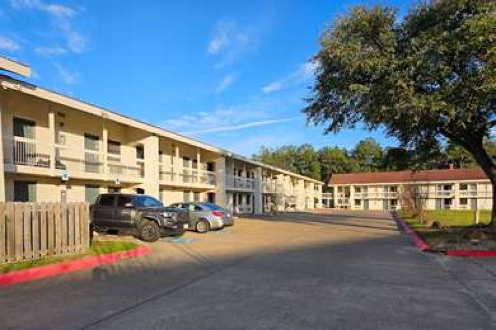 Quality Inn Nacogdoches Near Univer