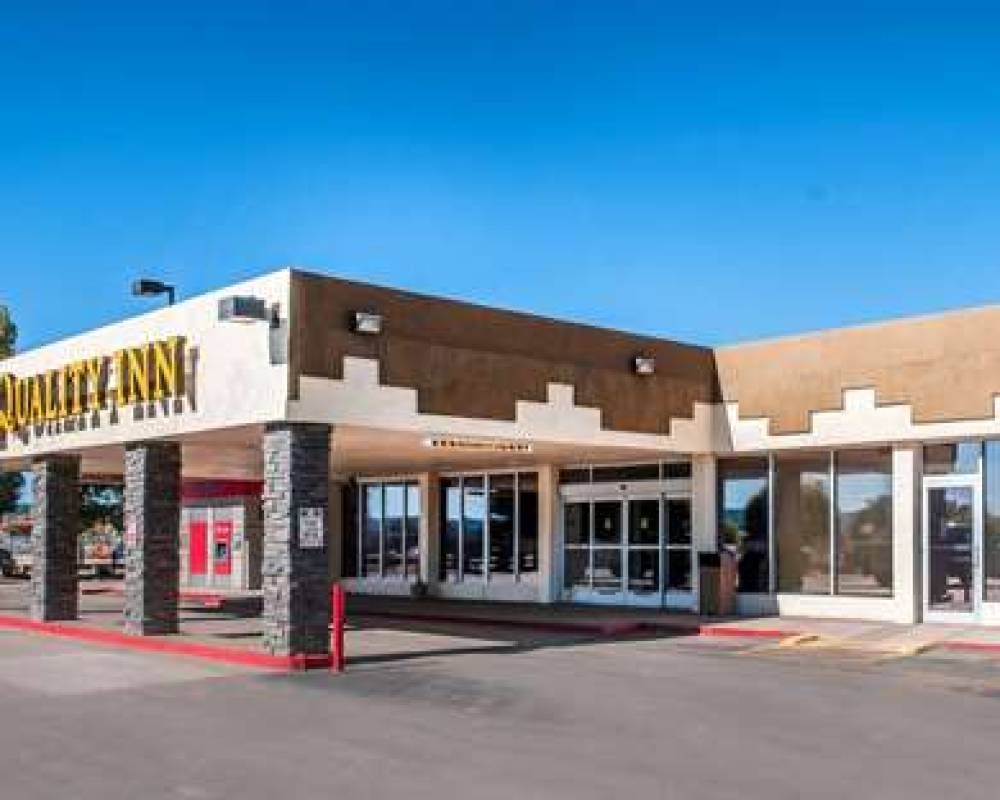 Quality Inn Navajo Nation Capital 2