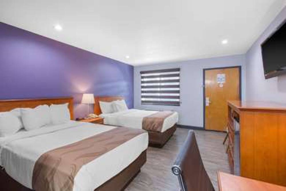 Quality Inn Near Hollywood Walk Of Fame 8