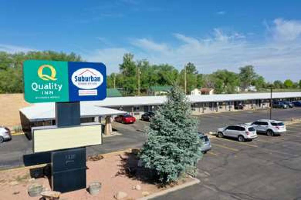 QUALITY INN NEAR MESA VERDE 9