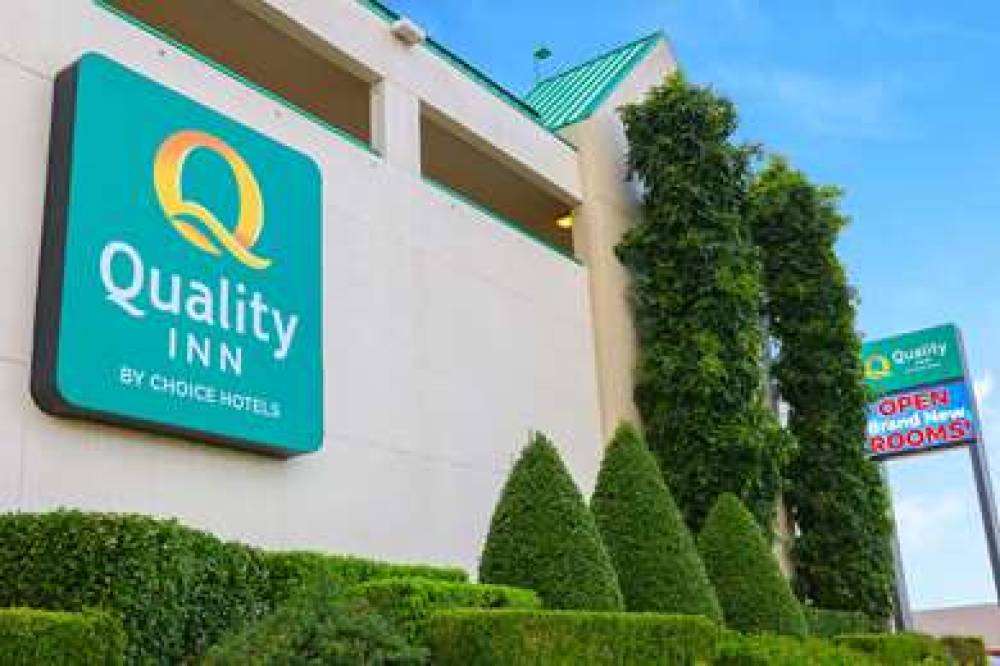 QUALITY INN NEAR THE ISLAND PIGEON 9
