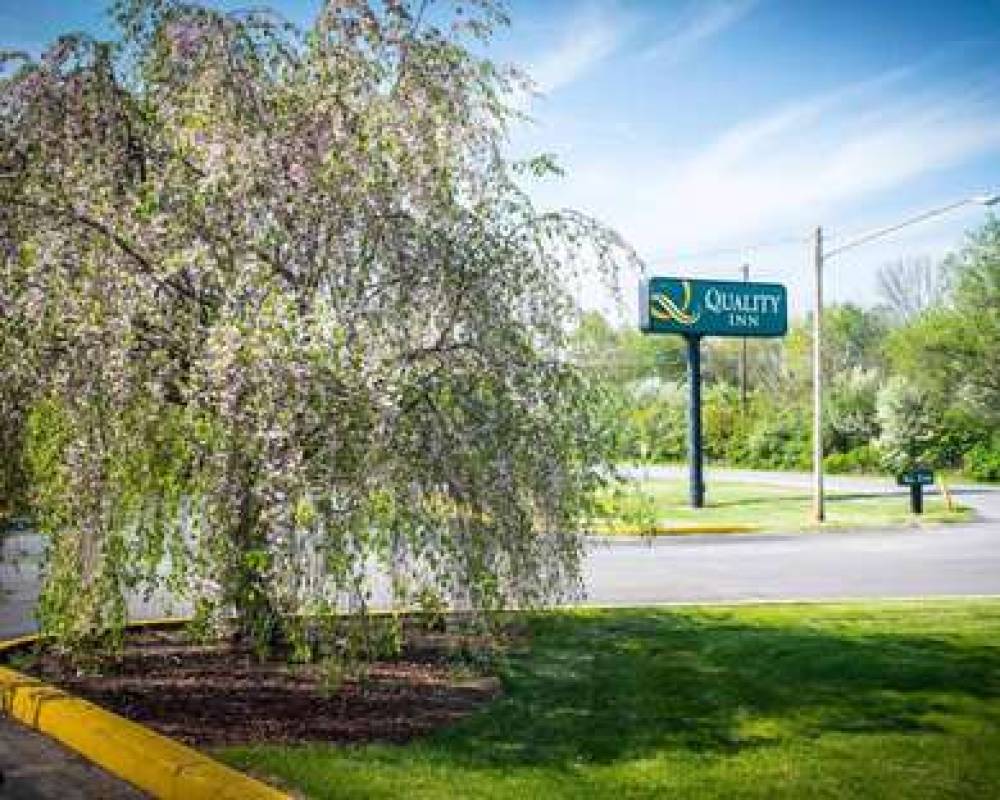 Quality Inn New Columbia Lewisburg
