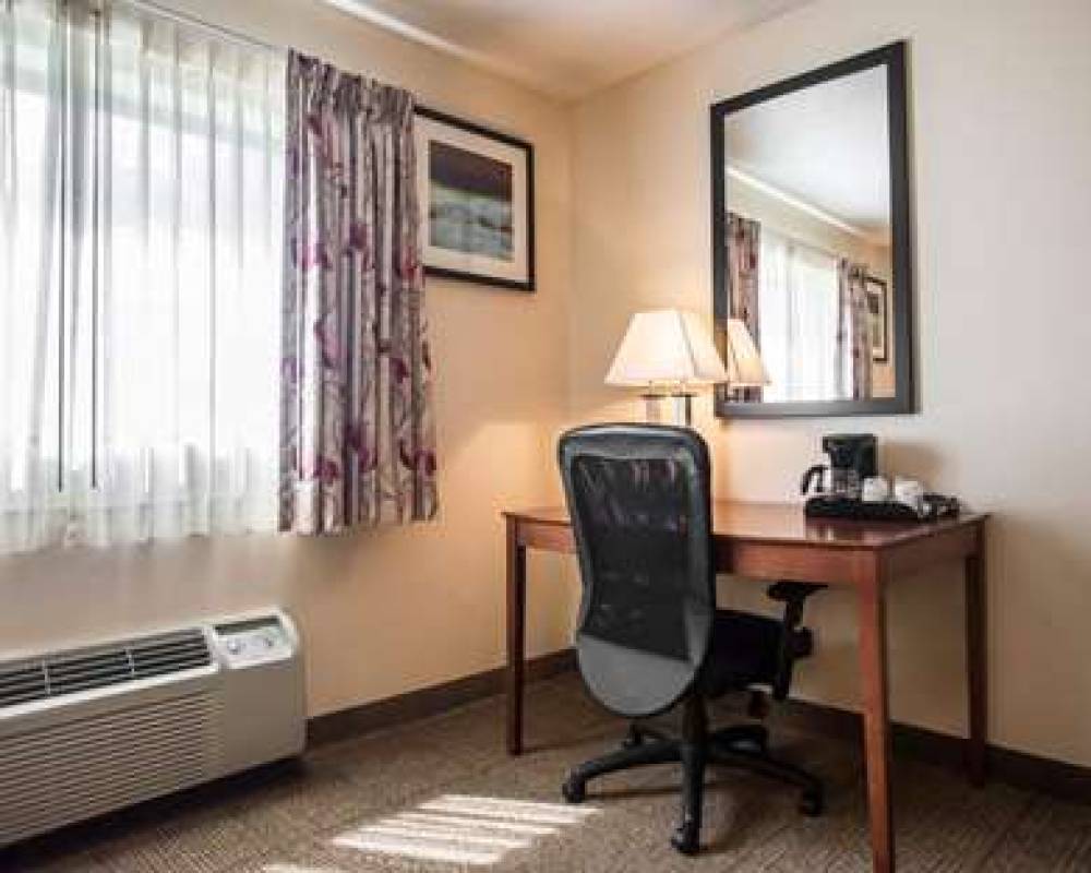 Quality Inn New Columbia-Lewisburg 8