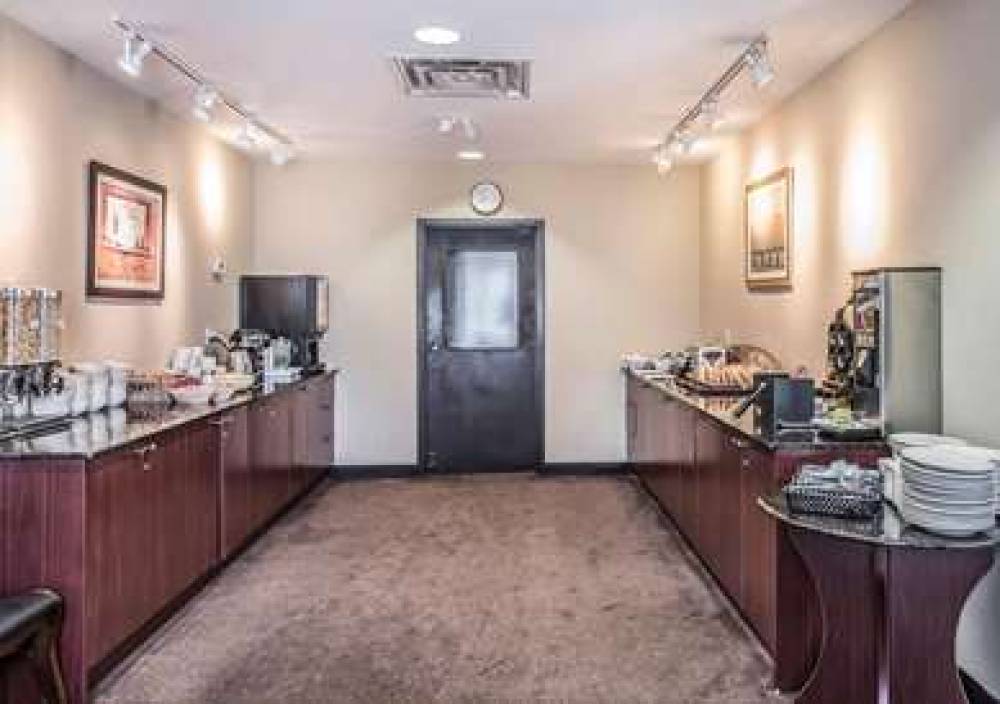 Quality Inn Orleans 9