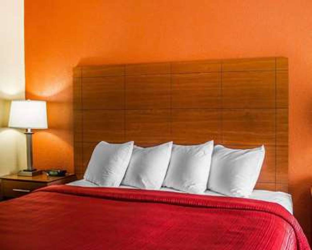 Quality Inn 10