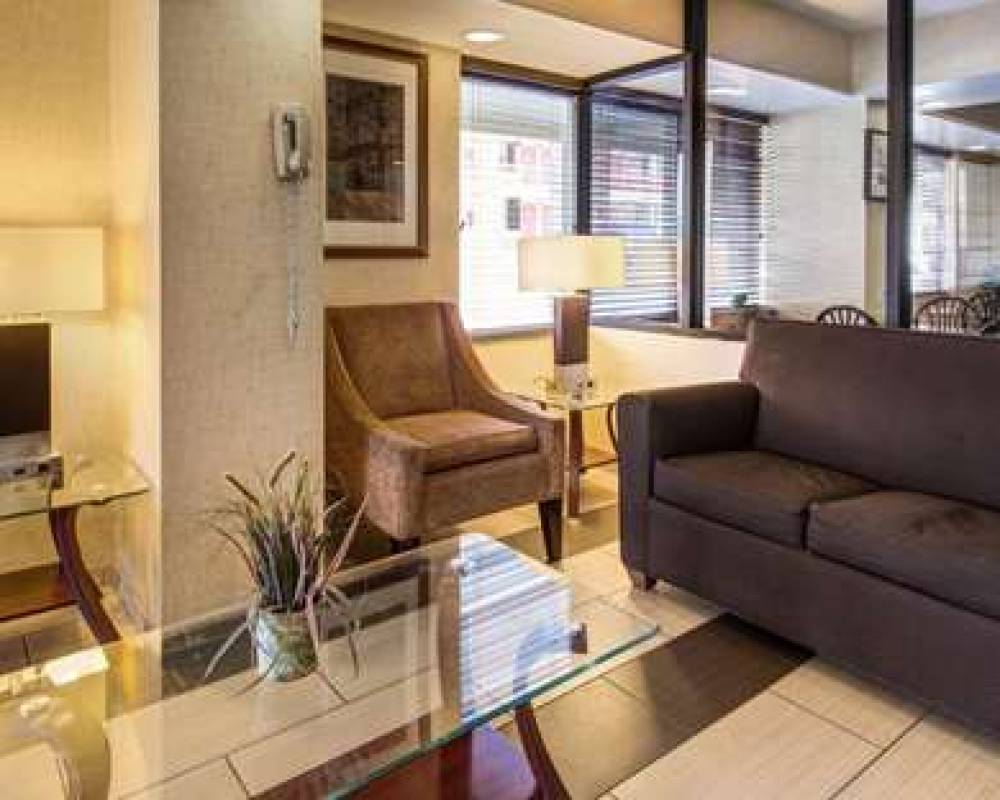 Quality Inn 7