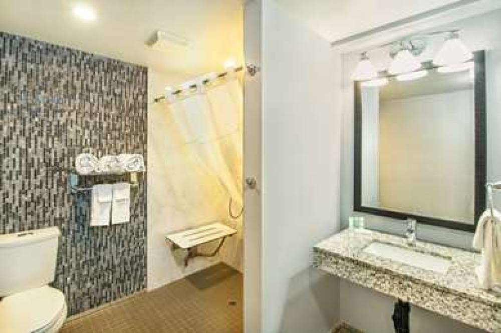 QUALITY INN 9