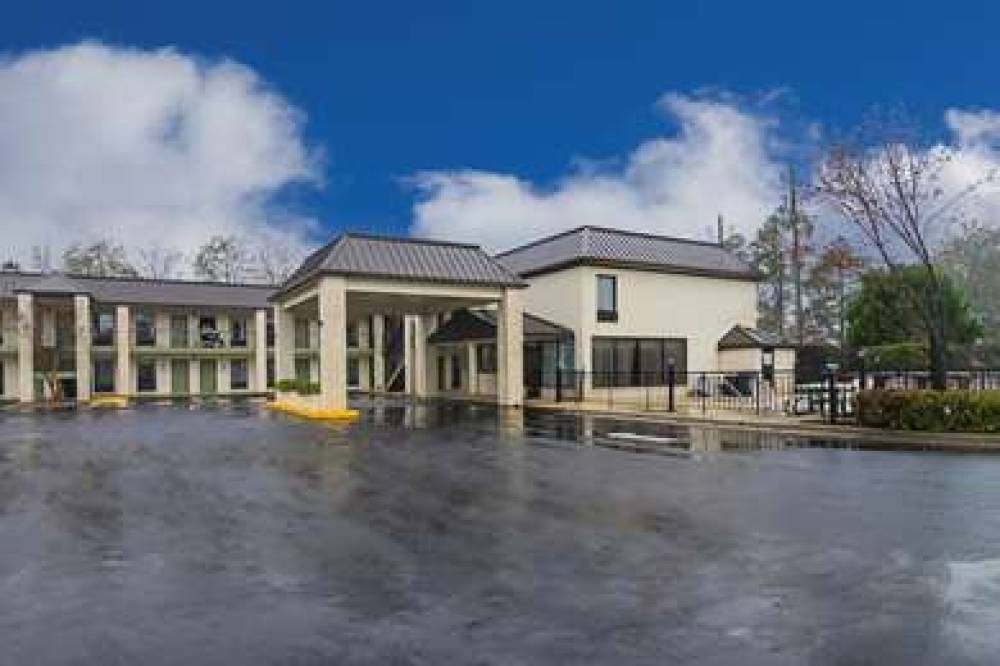 Quality Inn 2