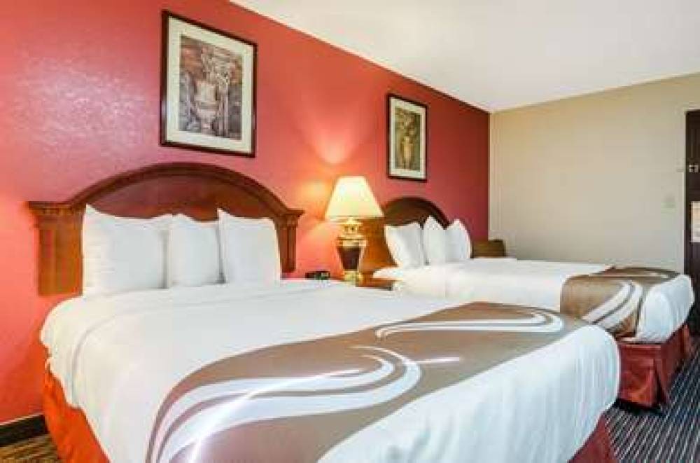 Quality Inn South 7