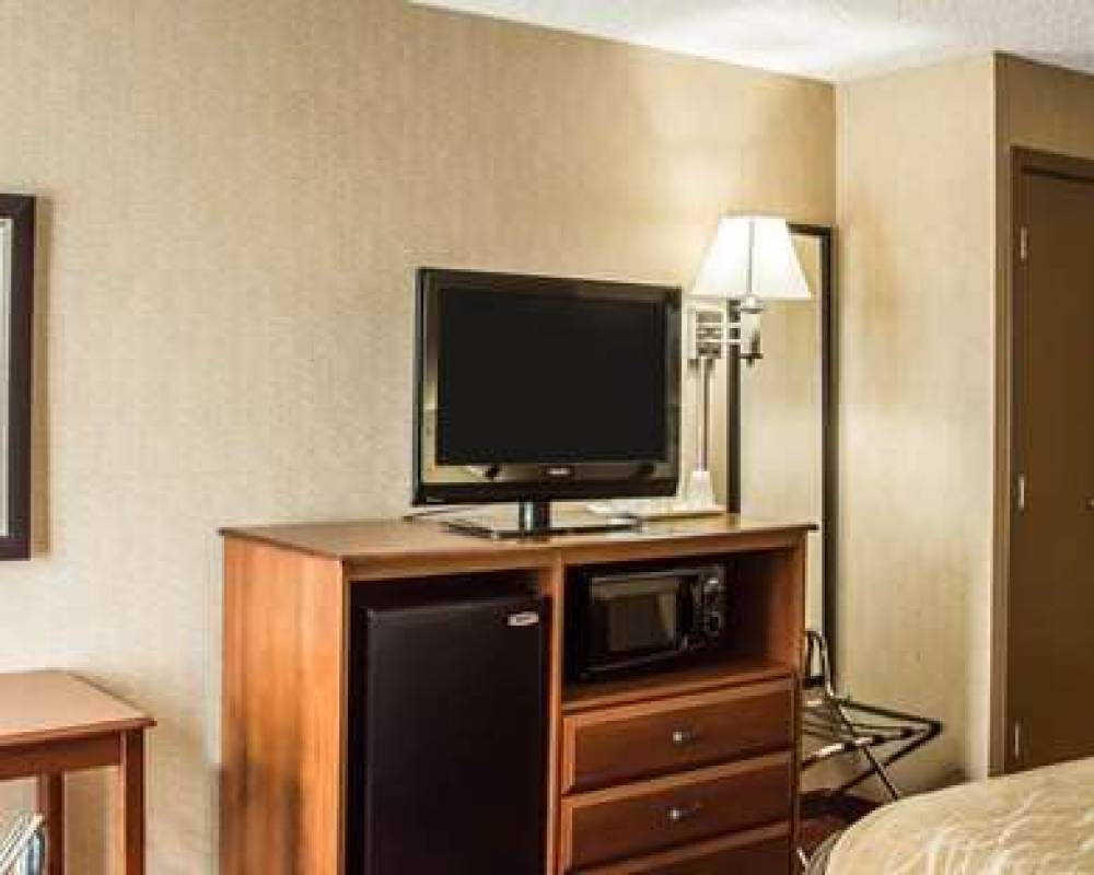 Quality Inn Springboro West 4