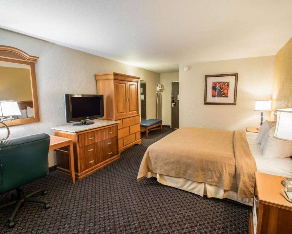 Quality Inn Stuart 9