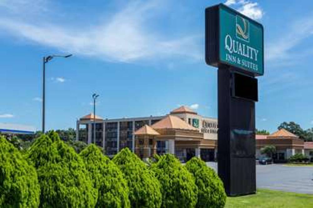 Quality Inn & Suites Baton Rouge West Port Allen