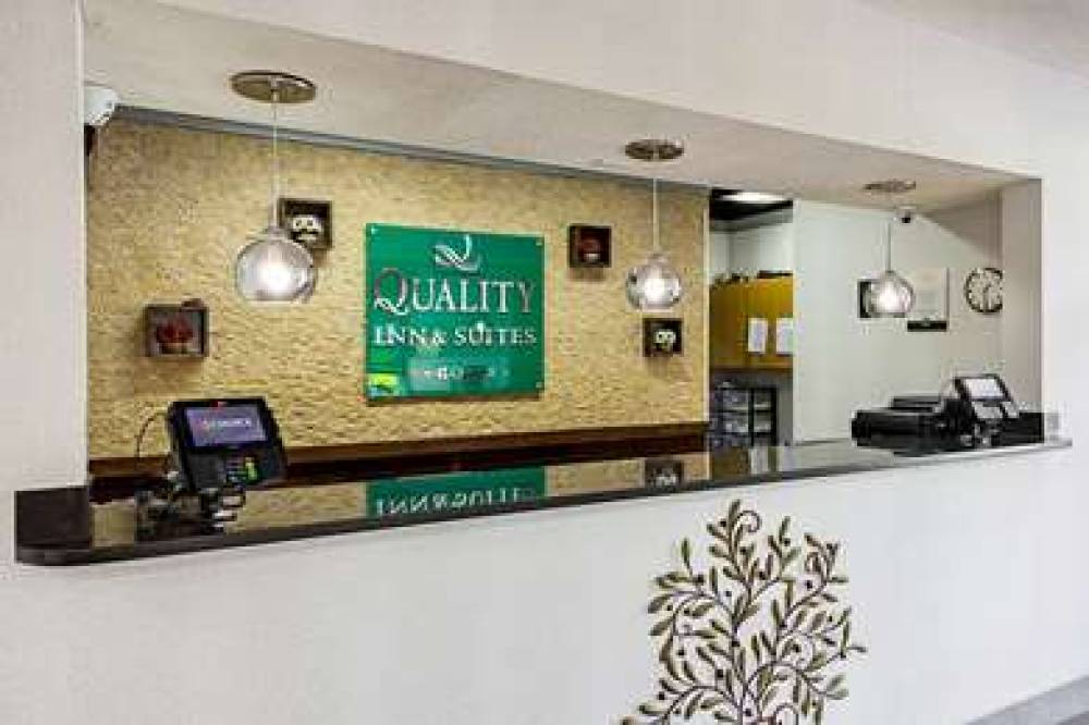 QUALITY INN & SUITES GREENVILLE - H 6