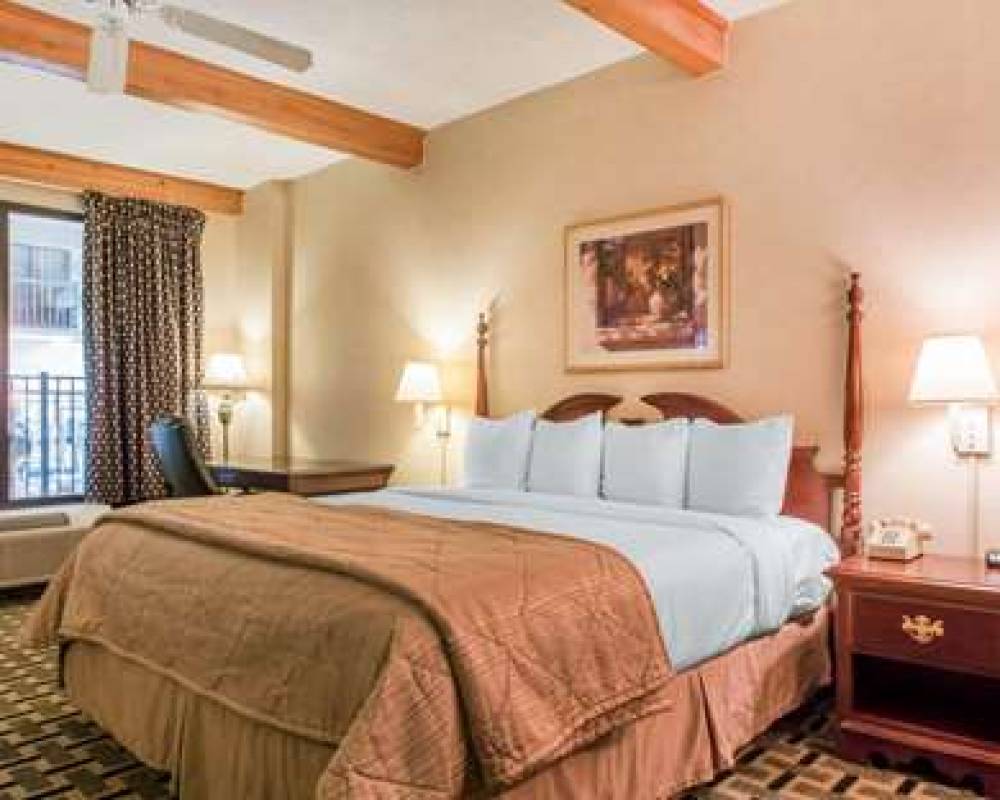 Quality Inn & Suites 8