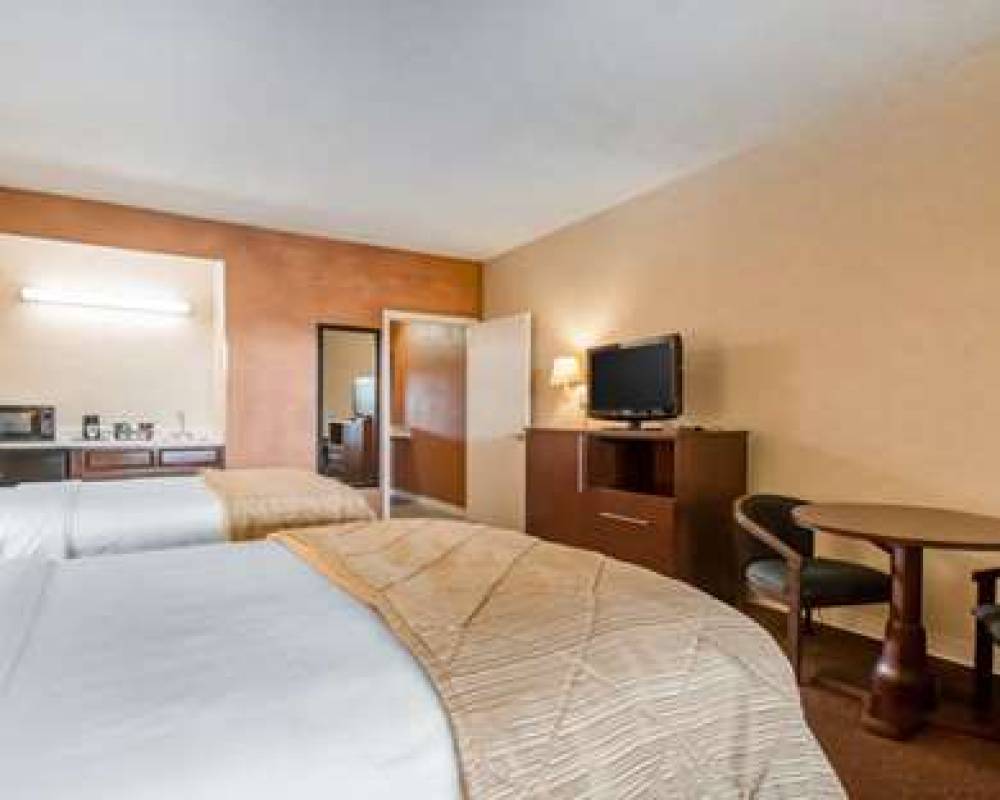 Quality Inn & Suites 9