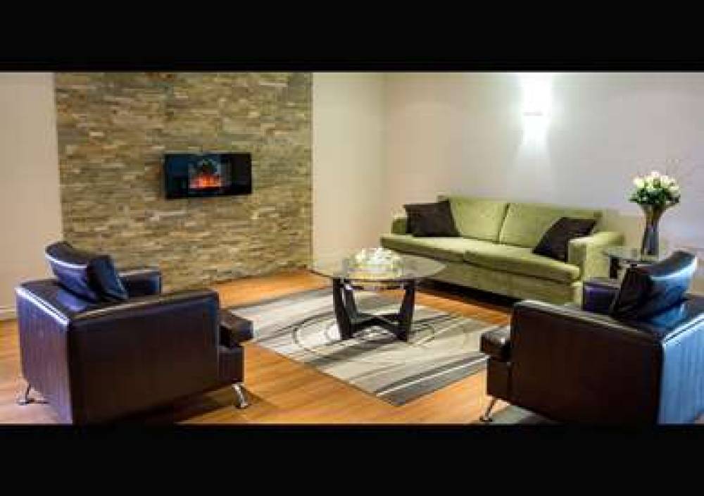 Quality Inn & Suites 2