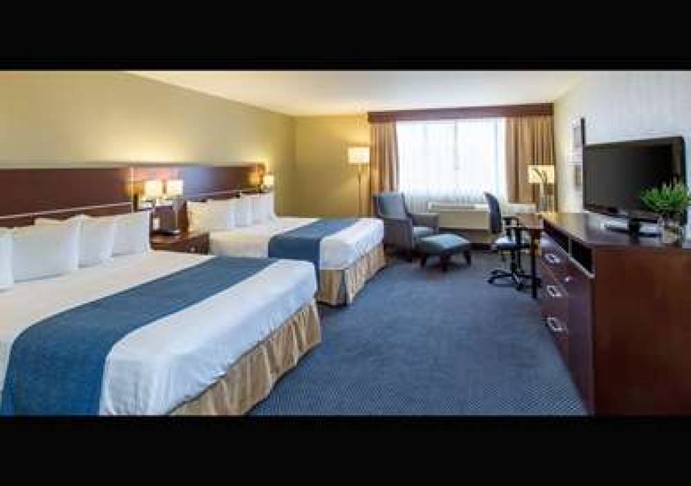 Quality Inn & Suites 7