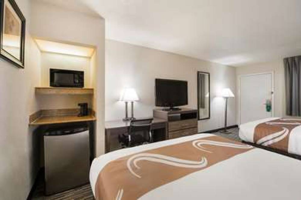 Quality Inn & Suites 10