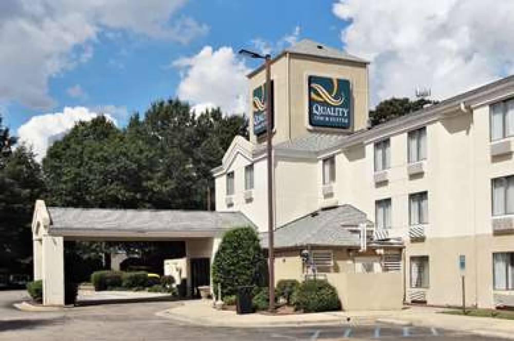 Quality Inn & Suites Raleigh North