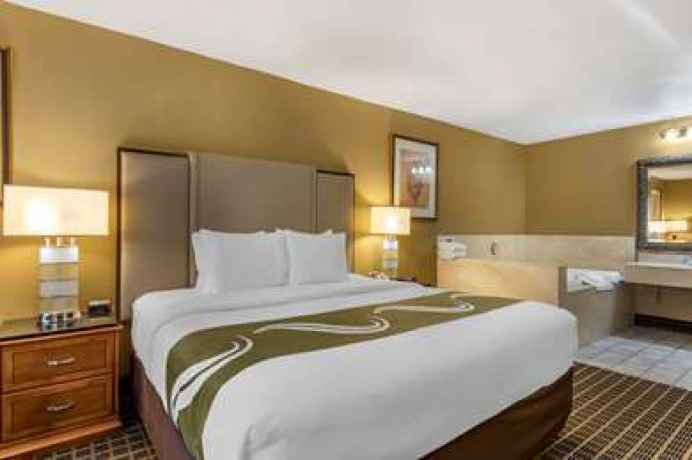 Quality Inn & Suites Westminster Seal Beach 10
