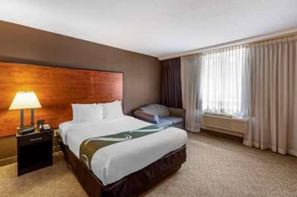 QUALITY INN TORONTO AIRPORT 10