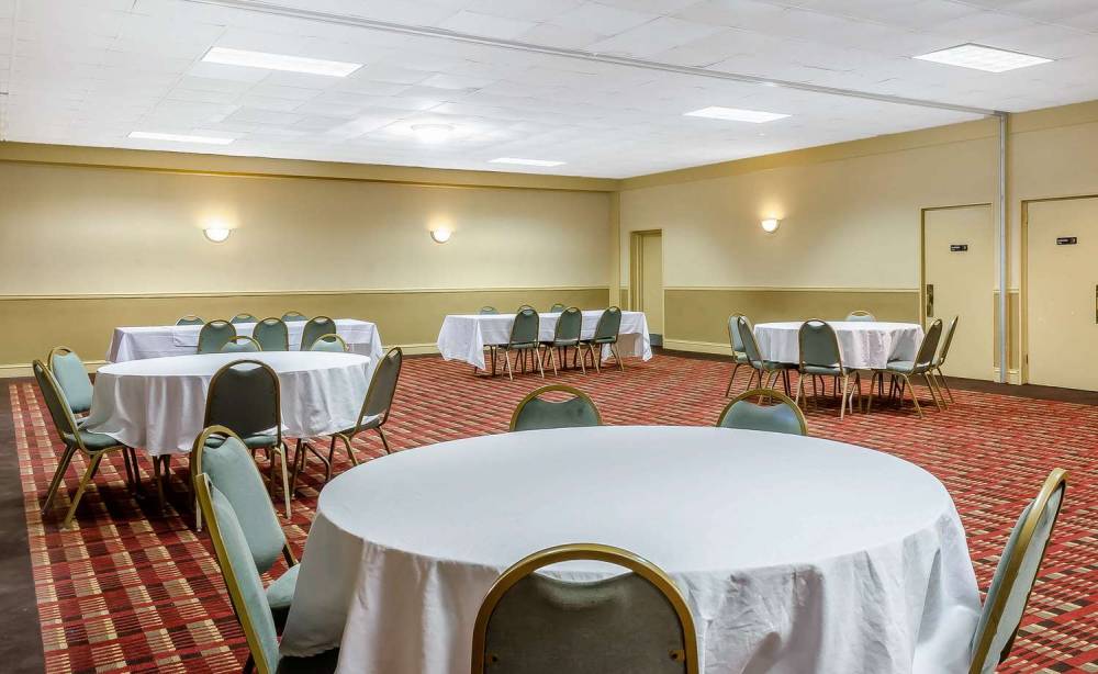 Quality Inn Troy 10