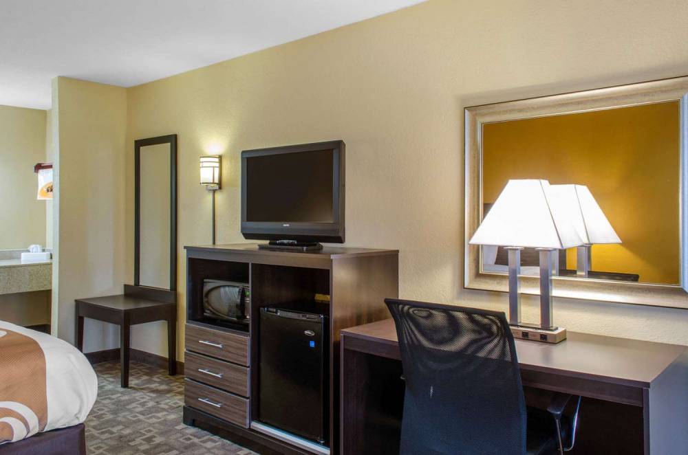 Quality Inn Troy 6