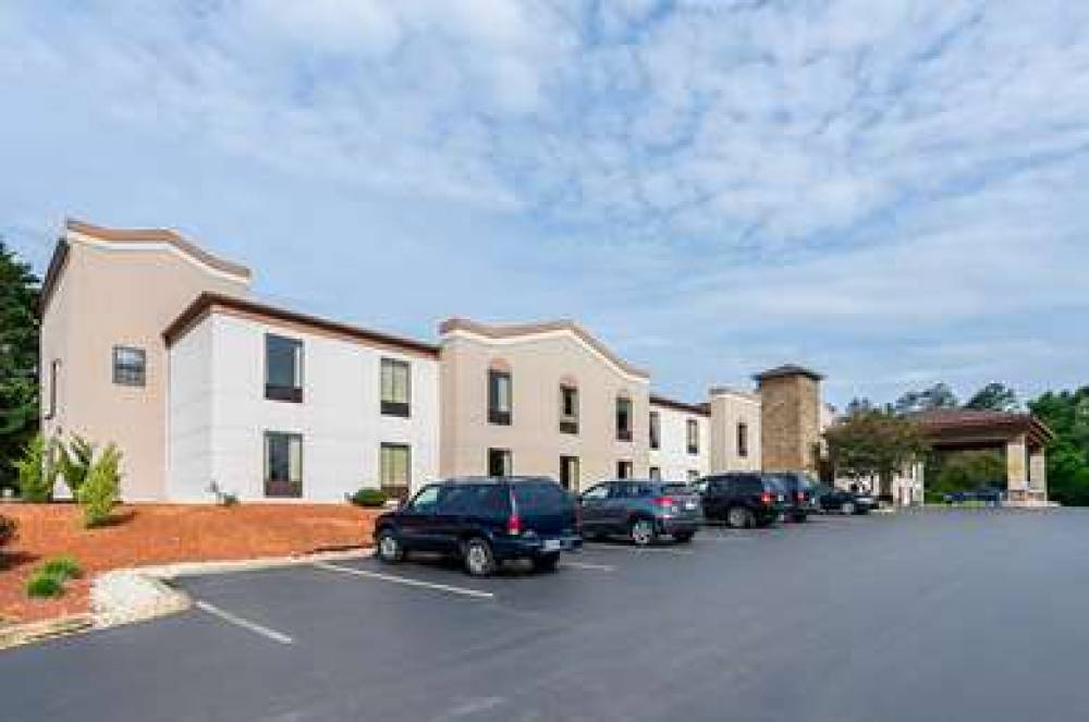 QUALITY SUITES ALTAVISTA - LYNCHBUR 2