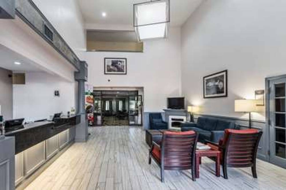 QUALITY SUITES BURLESON - FT. WORTH 4