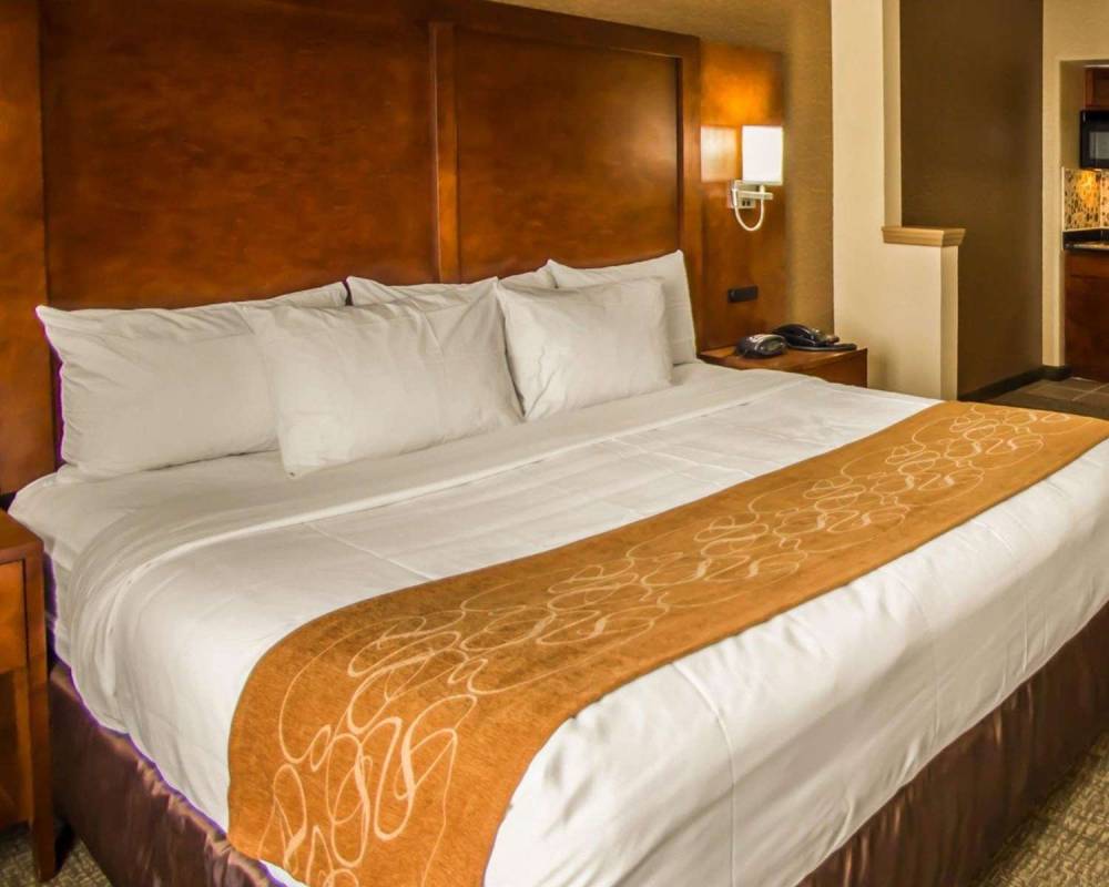 QUALITY SUITES NYC GATEWAY 2