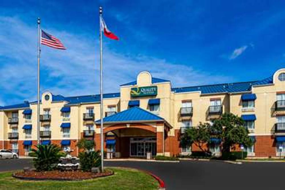 QUALITY SUITES SAN ANTONIO 1